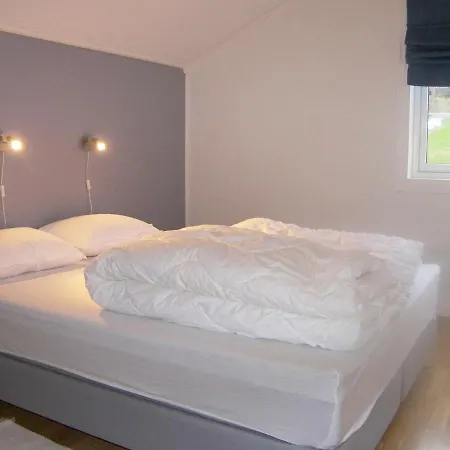 Two-Bedroom Holiday Home In Leikanger Leikanger  Exterior photo